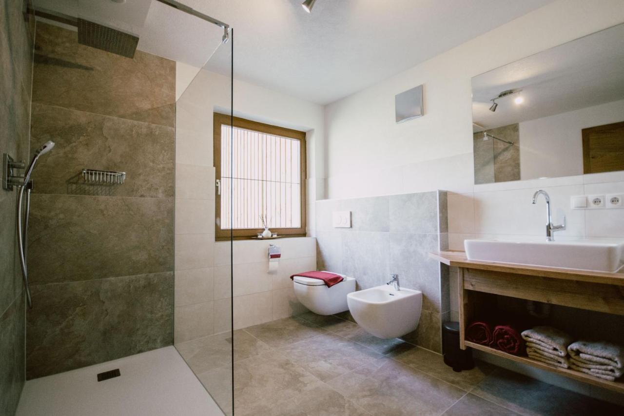 Nedererhof - Gemutliche Zimmer Mit Gemeinschaftskuche Ausserschmirn Extérieur photo